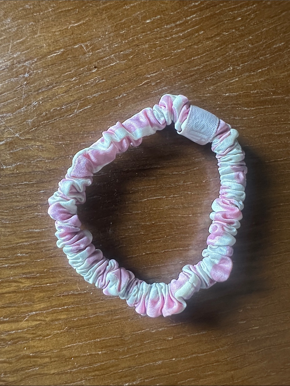 Slip silk Pink and White Scrunchie Hair Tie